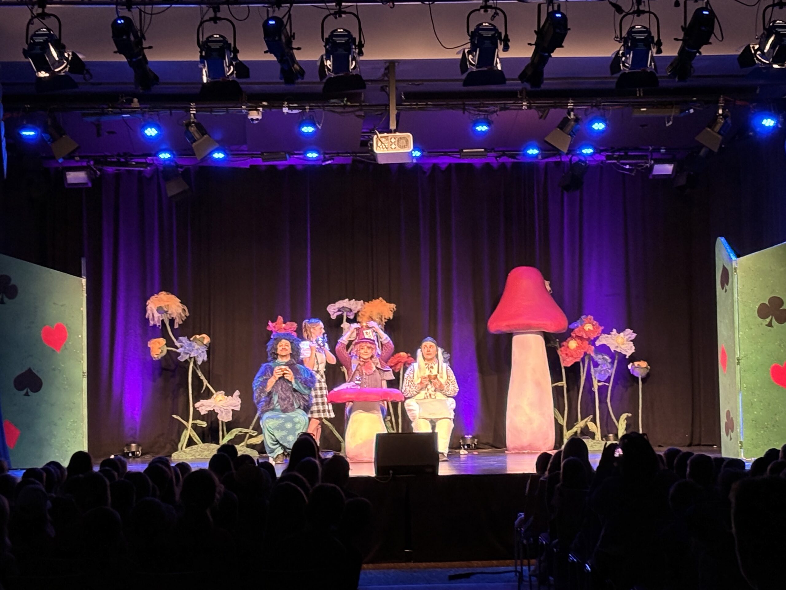 Musicalvorstellung "Alice im Wunderland" 2024